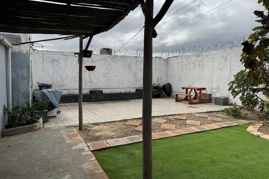 4 Bedroom Property for Sale in Malibu Village Western Cape
